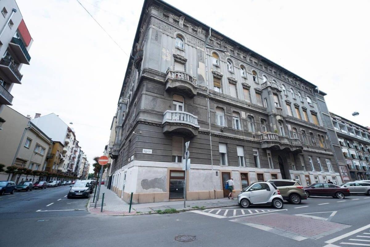 Central Brand New And Modern Apartment Budapest Esterno foto