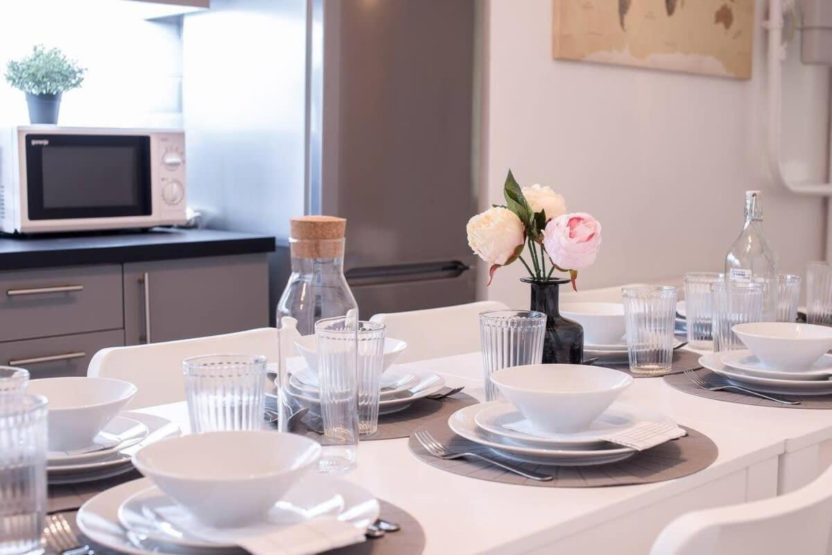Central Brand New And Modern Apartment Budapest Esterno foto